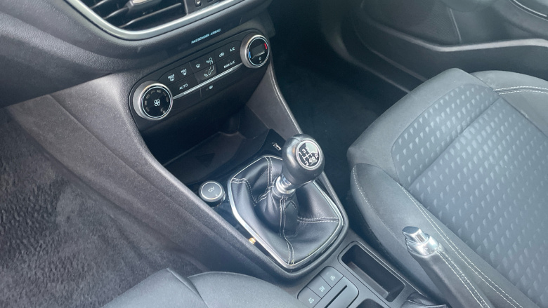 Ford Fiesta 1.0 EcoBoost 125 Titanium 5dr Petrol Hatchback